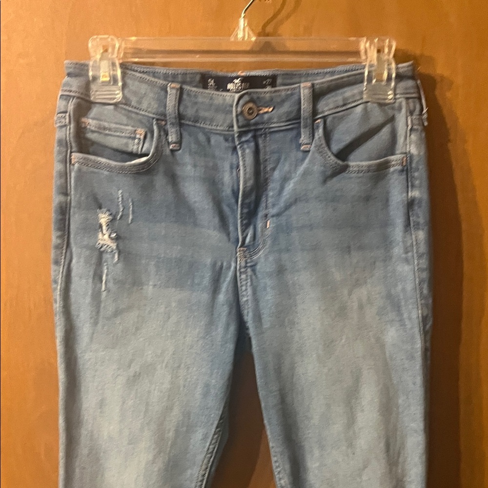 Hollister Light Blue Women's Jeans - Picture 4 of 6